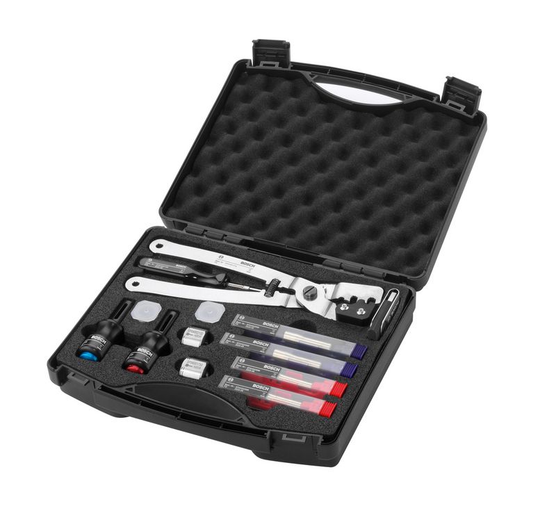 Werkzeuge und Zubehör für Benzinkraftstoffsystem